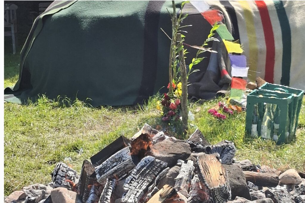 1 bild ak schwitzhütte quer